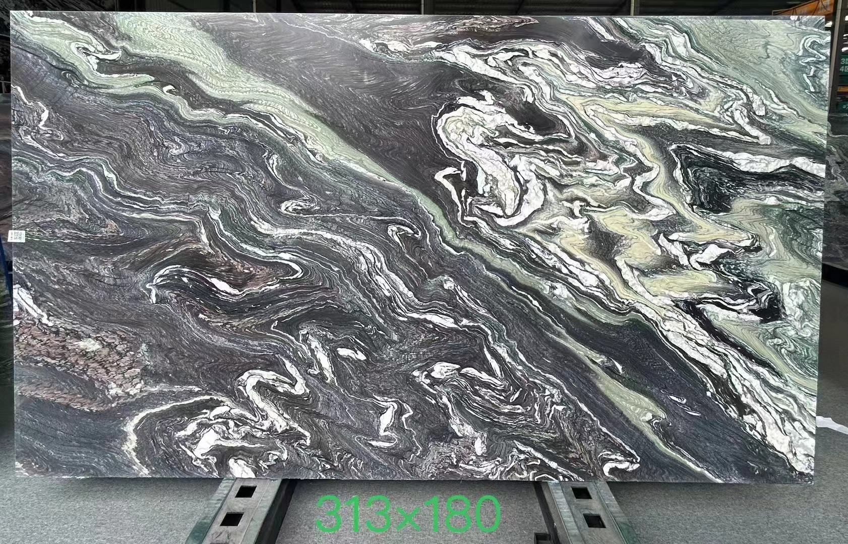 Cipollino Ondulato Marble slabs