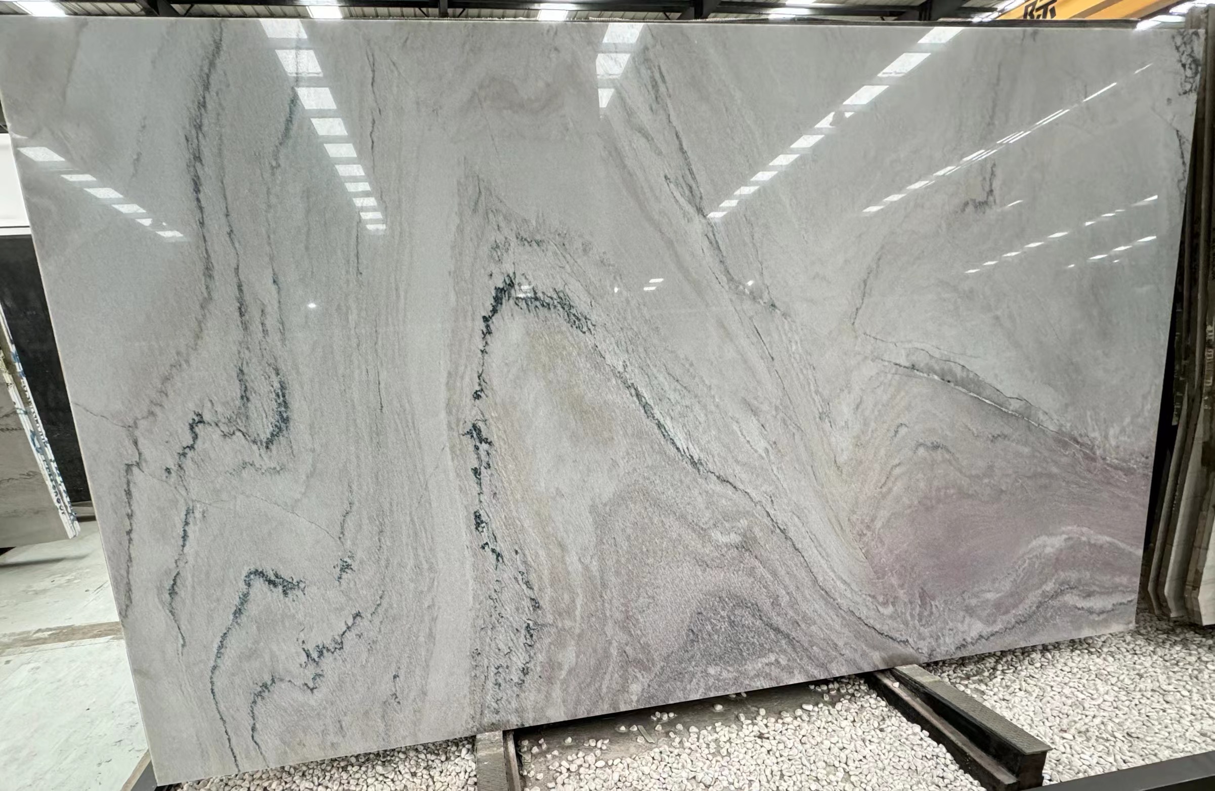 Macaubas Fantasy Quartzite