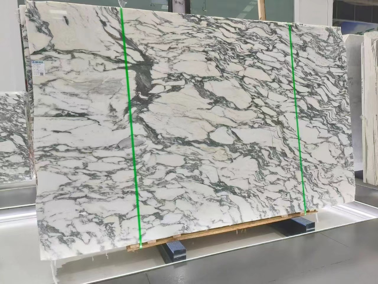 Arabesacto Marble Slabs