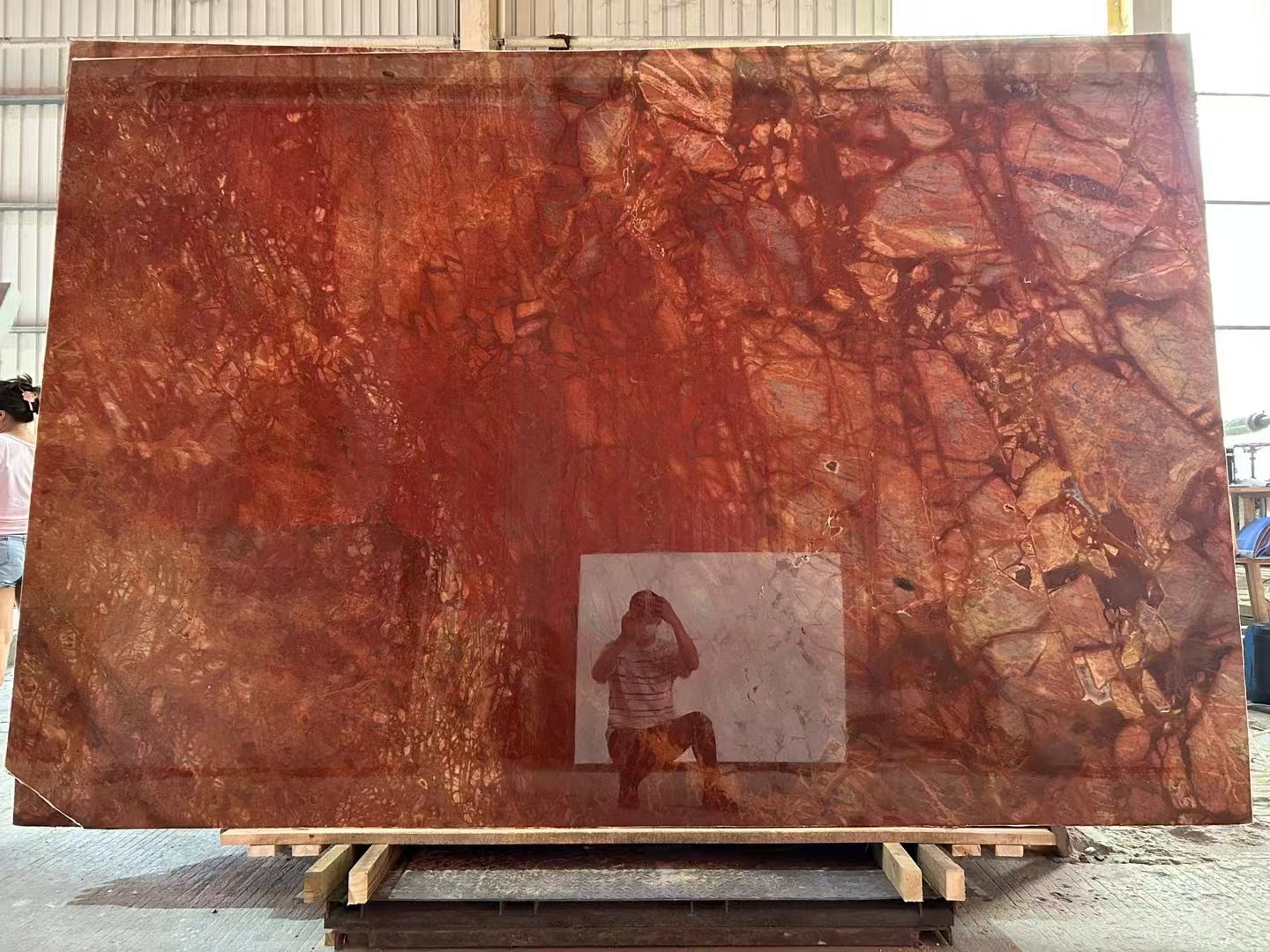 ROSSO DAMASCO marble talbes 