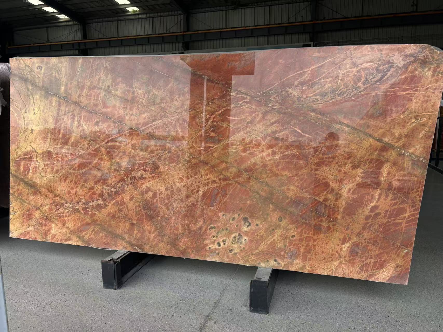 ROSSO DAMASCO marble talbes 