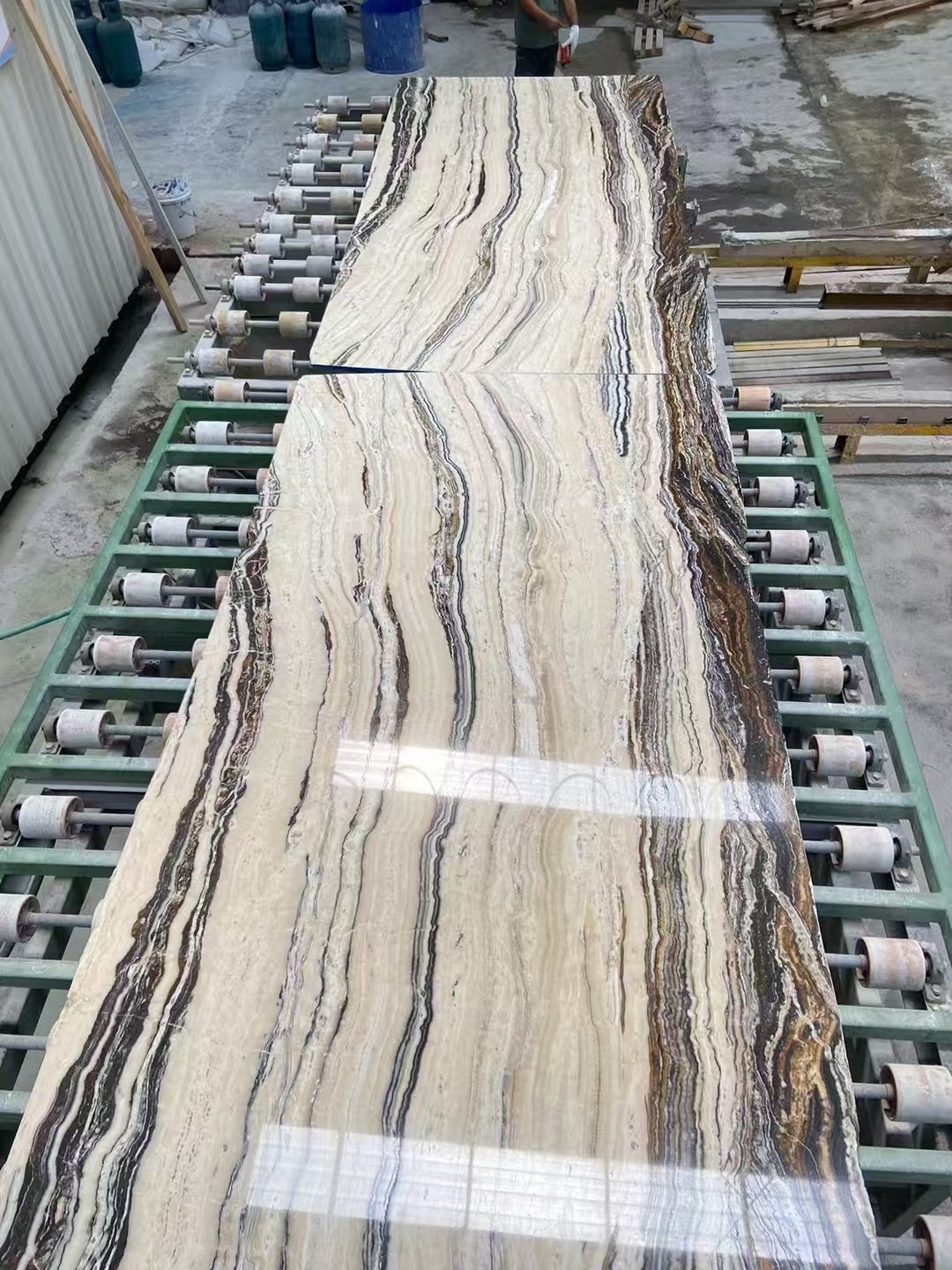 Zebra travertine onyx slabs 