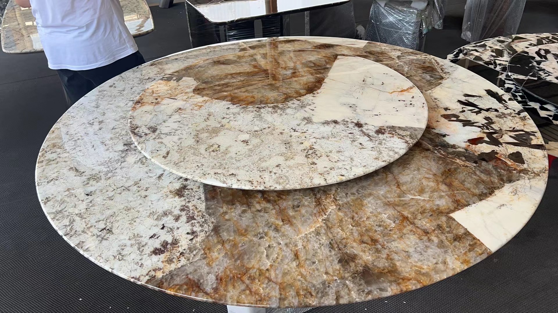 Patagonia Luxury marble table 